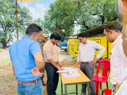 वाहन जांच केंद्र का निरीक्षण