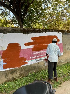 निगम की टीम ने तीन दिन में हटाए एक हजार बैनर-पोस्टर