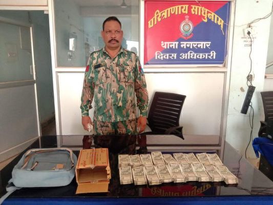 ओडिशा से छत्तीसगढ़ आ रही  गाड़ी से 9 लाख बरामद