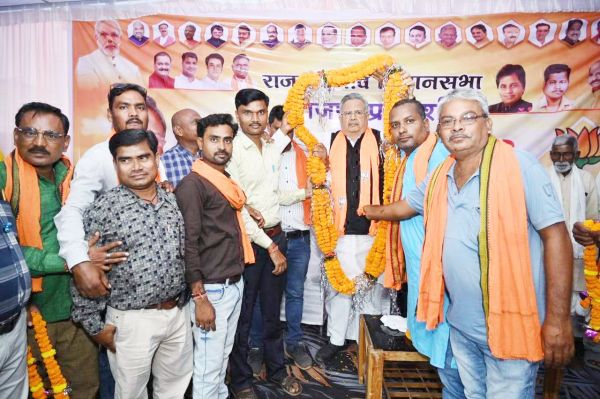 अब समय आ गया, भ्रष्ट सरकार उखाड़ फेंके - रमन