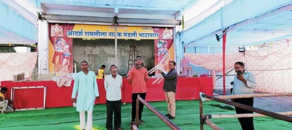  मुकुटपुजा व नारदमोह की लीला के साथ रामलीला का मंचन शुरू