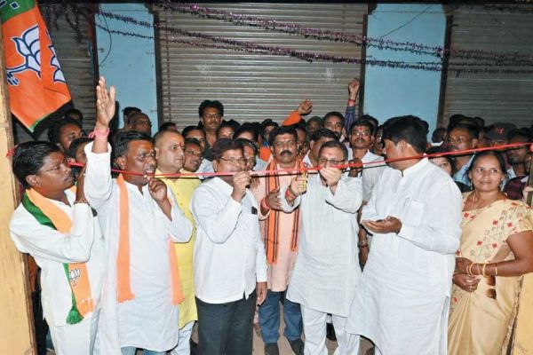 भाजपा के विस चुनाव कार्यालय का उद्घाटन