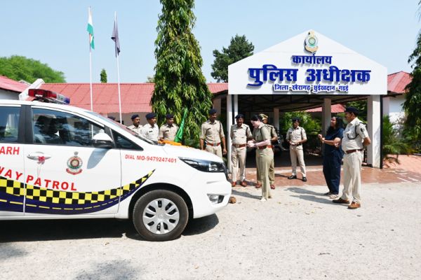 केसीजी जिले को मिला हाईवे पेट्रोलिंग वाहन