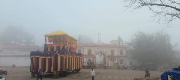 दंतेश्वरी मंदिर  सामने की तस्वीर
