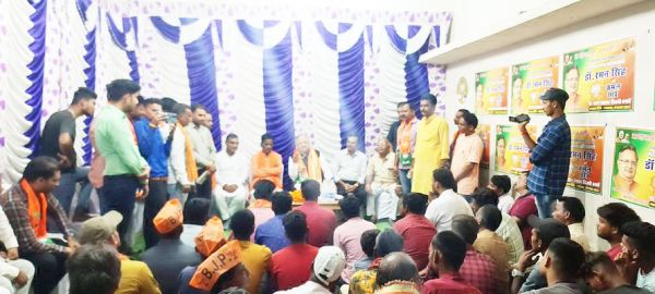 भाजपा कार्यकर्ता पार्टी की रीढ़ है - रमन