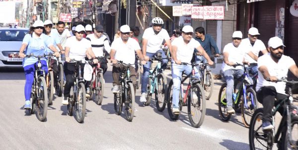 गोल्डन बुक ऑफ वर्ल्ड रिकॉर्ड में स्वीप एक्टिविटी दर्ज