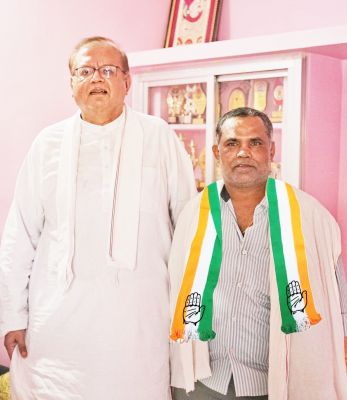 पवन सोनकर ने कांग्रेस में प्रवेश कर घर वापसी की