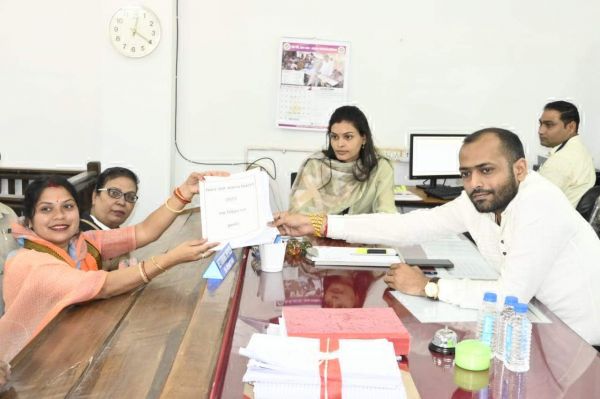 जिले की तीनों विधानसभाओं के लिए अब तक 40 अभ्यर्थियों ने खरीदे नामांकन पत्र, 14 ने जमा किए