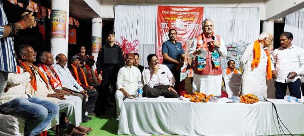 विकास की गारंटी लेकर पहुंचे रमन