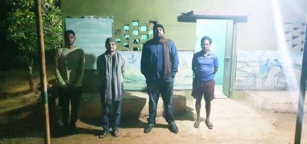 वन मंडल के बेरियरों का  निरीक्षण करने पहुंचे डीएफओ