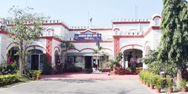 छाल क्षेत्र में सक्रिय चार बदमाश गुंडा सूची में