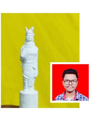 माइक्रो आर्टिस्ट भानुप्रताप ने चॉक में छत्तीसगढ़ महतारी की प्रतिमा उकेरी