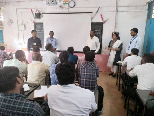 सेक्टर व पुलिस अफसरों को प्रशिक्षण