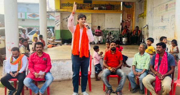 कांग्रेस की घोषणाएं छलावा-अभिषेक