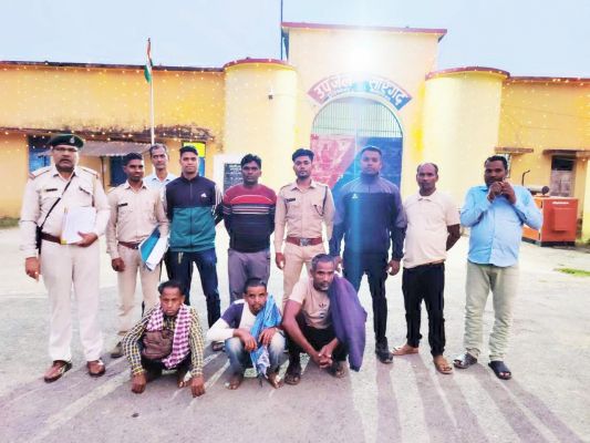 एक किमी तक बिछाया था करंट का जाल, 3 गिरफ्तार  