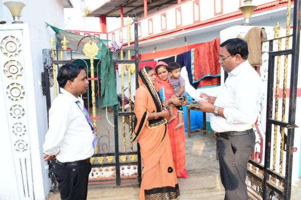 मतदाता पर्ची वितरण नहीं होने  पर जताई नाराजगी