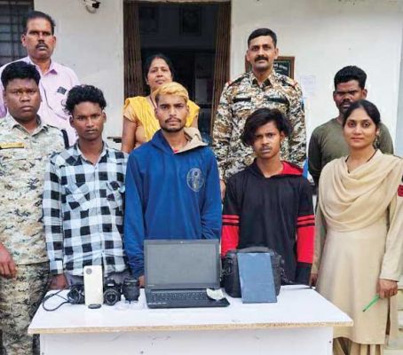 ढाई लाख से अधिक की चोरी के सामान जब्त, नाबालिग समेत 4 गिरफ्तार