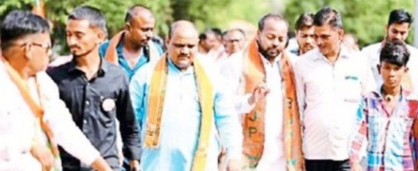 भाजपा प्रत्याशी ने चारों मंडल में घोषणा पत्र के फायदे गिनाए 