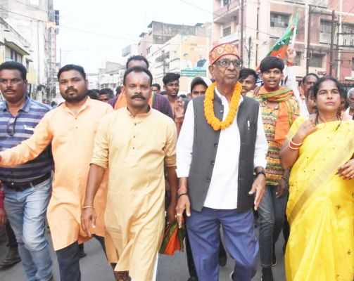 ओपी के समर्थन में उतरे पूर्व विधायक 