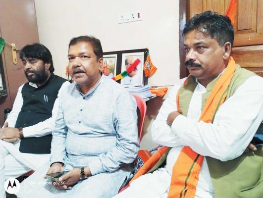  500 में गैस सिलेंडर, 3100 रुपए क्विंटल धान, महिलाओं को हर साल मिलेंगे 12 हजार -भाजपा