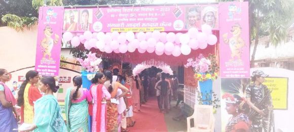 कड़ी सुरक्षा में शांतिपूर्ण हो रहा मतदान