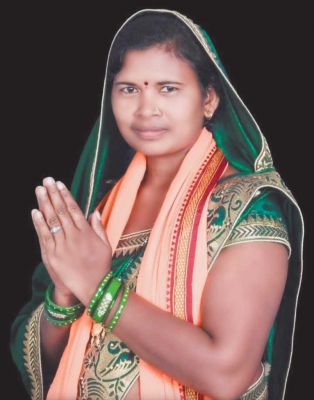 बरमकेला क्षेत्र में शिव कुमारी का जनसंपर्क