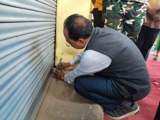 ईवीएम की सुरक्षा के कड़े इंतजाम, सीसी कैमरे से निगरानी