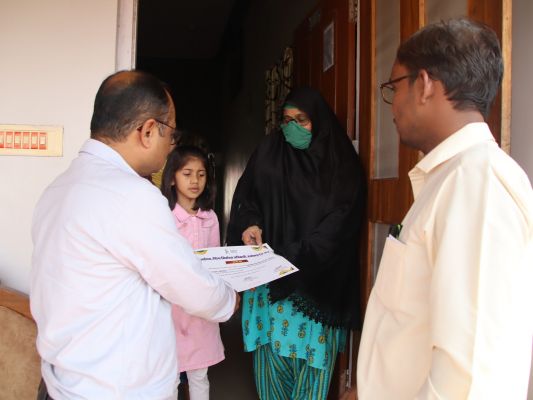 सबसे पहले वोटिंग 