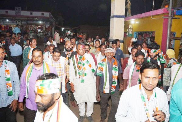 शैलेश त्रिवेदी ने गांवों में किया जनसंपर्क 