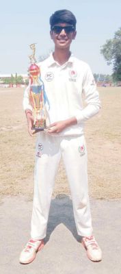 विजय मर्चेंट ट्रॉफी के लिए मनेंद्रगढ़ के श्रेयष का चयन, कोरिया सहित एमसीबी जिले में हर्ष