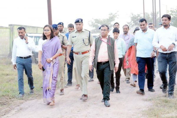 सामान्य प्रेक्षक, पुलिस प्रेक्षक, कलेक्टर- पुलिस अधीक्षक ने स्ट्रांग रूम का किया निरीक्षण