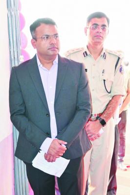 कलेक्टर-एसपी ने किया मतदान