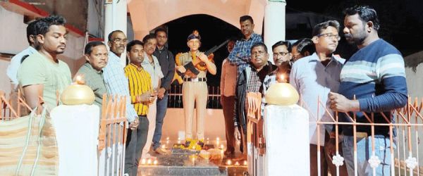 रेजांगला शौर्य दिवस पर शहीद रामकुमार को यादव समाज ने दी श्रद्धांजलि