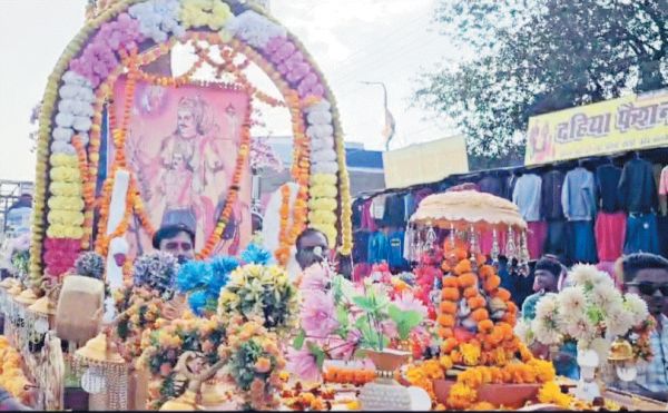 सहस्त्रबाहु अर्जुन जयंती पर निकाली शोभायात्रा