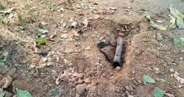 5-5 किलो के 5 बम बरामद, किया निष्क्रिय