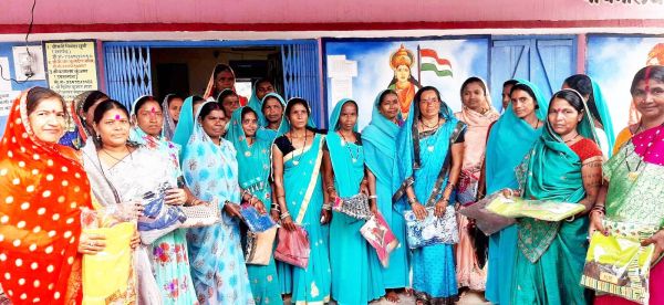 गांव में डॉक्टर की कमी को दूर करती हैं मितानिनें-दिनेश्वरी