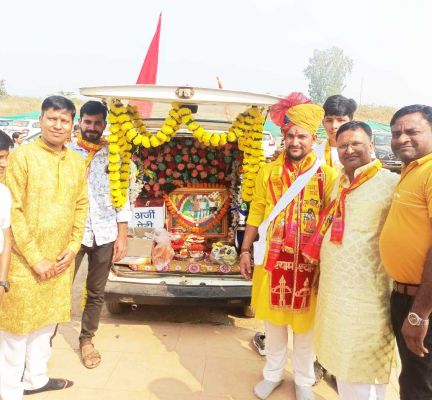 निशान लेकर खाटू के लिए जगदीश पैदल निकले