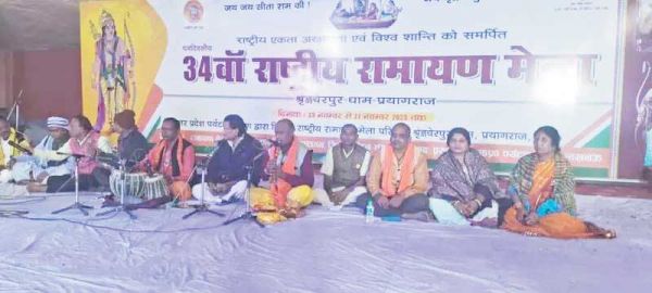 ललित सिंह और टीम के सुरमयी भजन ने समा बांधा, शकुंतला देवी का प्रवचन, ललित का सुरमयी भजन