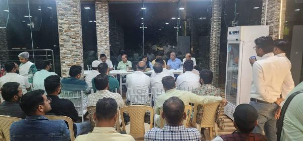 45 हजार करोड़ लंबित राशि के बारे में राइस मिलर संघ प्रदेश अध्यक्ष से चर्चा