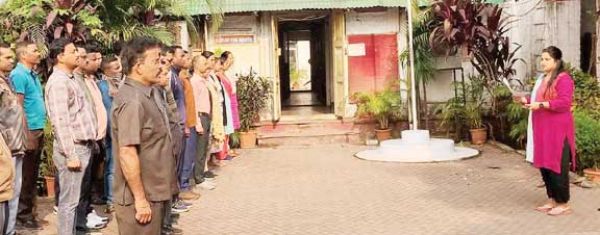 भारतीय संविधान की प्रस्तावना का पठन 