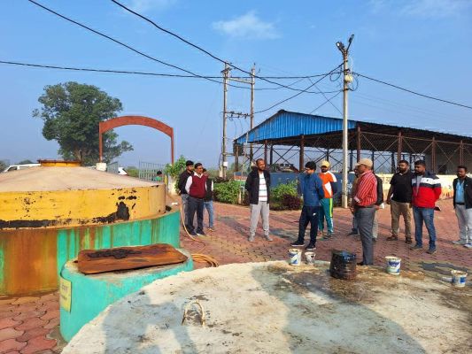 मुख्य मार्गों में मलबा डालने वालों पर जुर्माना के निर्देश