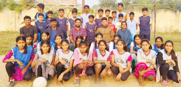 धमतरी जिला की नेटबॉल  टीम बिलासपुर रवाना