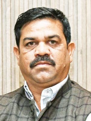 मतगणना में 3 दिन बाकी, जीत-हार को लेकर अपने दावे