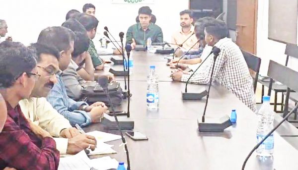 मतगणना के लिए रिटर्निंग ऑफिसर्स ने ली बैठक