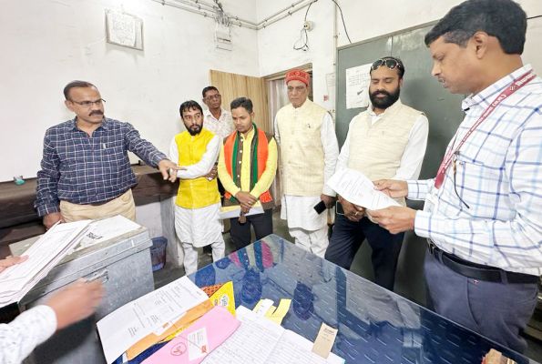 इलेक्ट्रॉनिक ट्रांसमिटेड पोस्टल बैलेट पेपर्स हुए जमा