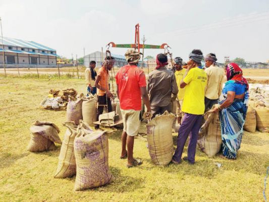 कर्जमाफी के वादे को नकार कर जिले के 38 हजार किसानों ने बेचा 132 करोड़ का धान 