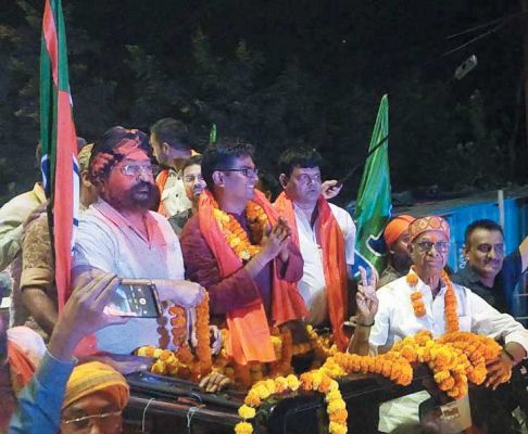 मोदी पर 140 करोड़ जनता का अटूट विश्वास है यह जीत-अग्रवाल 