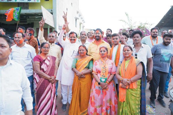 सुनील रामदास ने ओपी चौधरी के ऐतिहासिक जीत पर दी बधाई