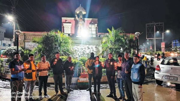 अंबेडकर को दी श्रद्धांजलि