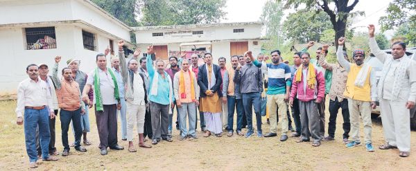 केशकाल विधायक नीलकंठ टेकाम को मंत्री बनाने की मांग